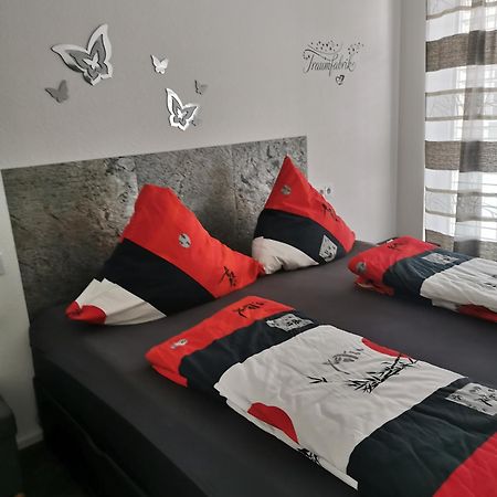 Wohnen Direkt Am Uferpark Mit Grossem Balkon Und Seeblick FDH Exterior foto